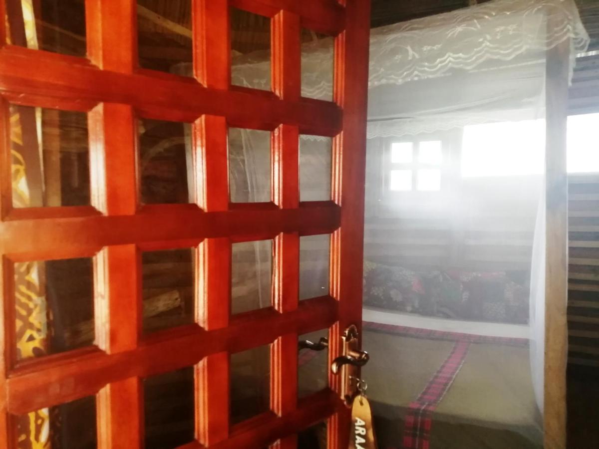 Murchison Backpackers Masindi Kültér fotó