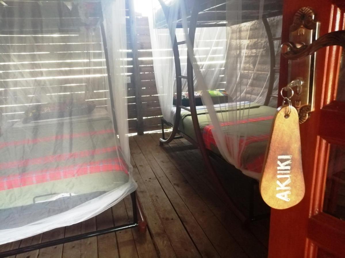 Murchison Backpackers Masindi Kültér fotó