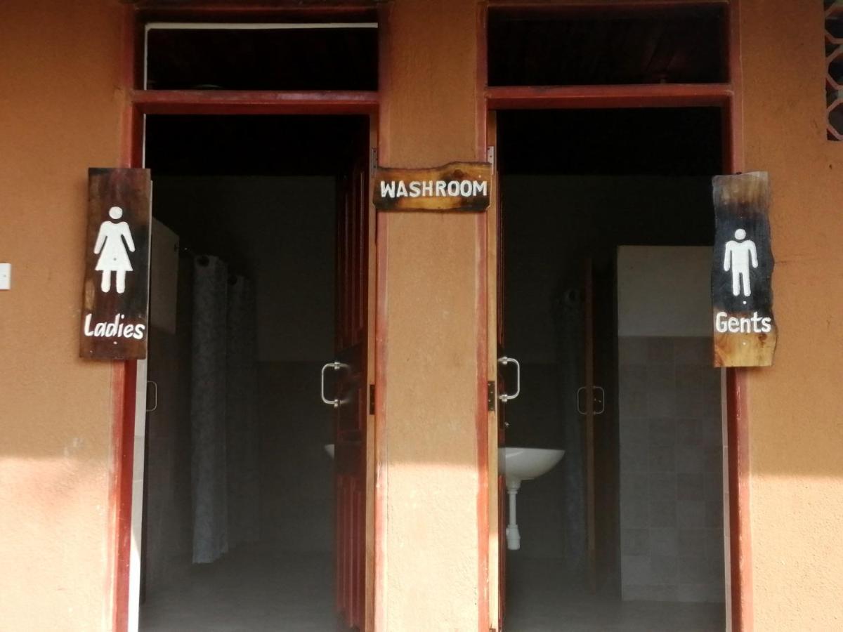 Murchison Backpackers Masindi Kültér fotó